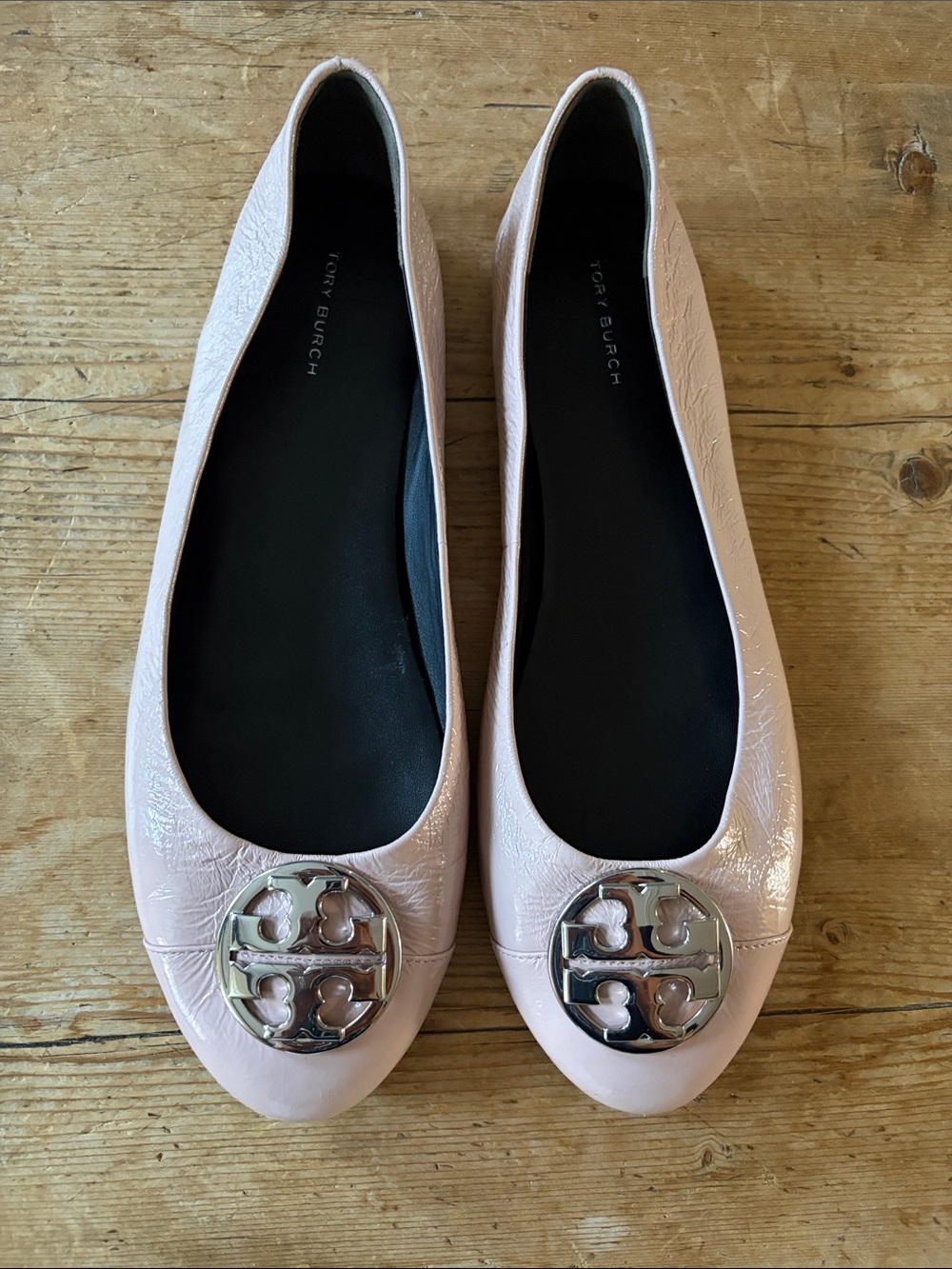 Tory Burch Blush Patent Leather Logo Ballet Flats NWOT size 10